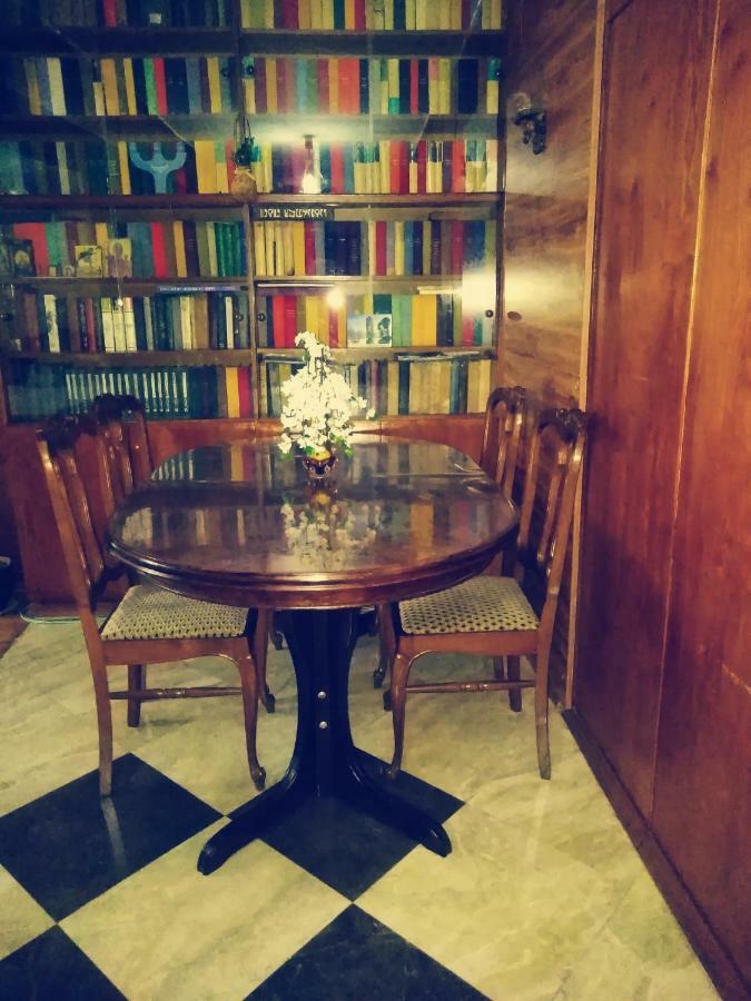 Apartment K. Gamsakhurdia St. Batumi Ngoại thất bức ảnh